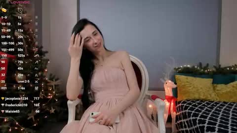 Olivia online show from 12/19/25, 11:06