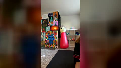 Roxy blue online show from 03/01/26, 12:45