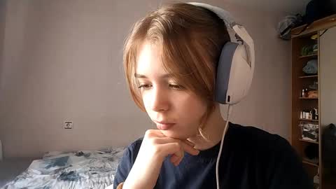 Linet online show from 05/15/26, 08:21