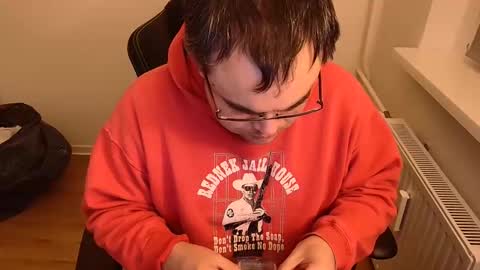 latexboy893 online show from 03/05/26, 06:37