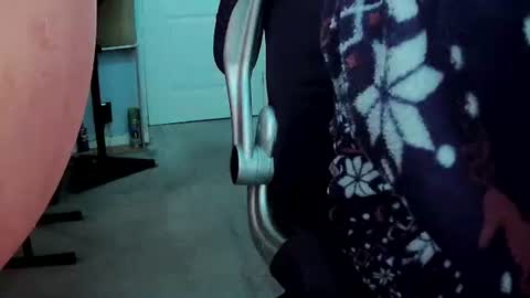 latexchris77 online show from 02/16/25, 11:16