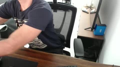 latexdave84 online show from 12/01/25, 12:59