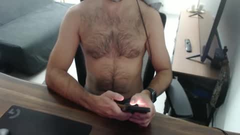 latexdave84 online show from 05/20/26, 10:43