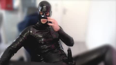 Rubber and Latex online show from 01/16/26, 10:08