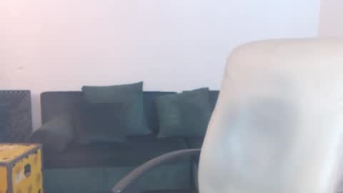 Jade online show from 09/29/25, 05:40