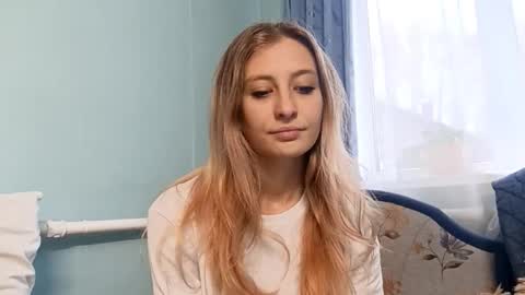 Amelia online show from 10/17/25, 11:24