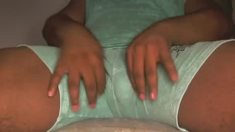 Snapshot of latin_12inches chatting on 05/31/26, 11:28 Ney online show from 05/31/26, 11:28