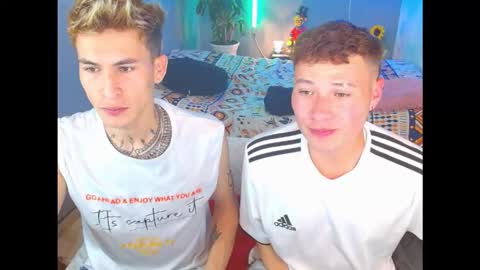 latin_boysxxx_ online show from 01/10/26, 02:35