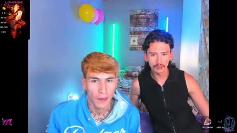 latin_boysxxx_ online show from 05/03/26, 01:55