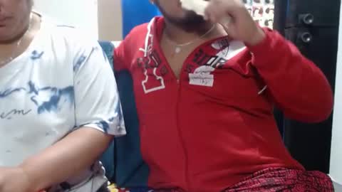 Snapshot of latin_curiousxxx chatting on 06/27/26, 12:22 latin_curiousxxx online show from 06/27/26, 12:22