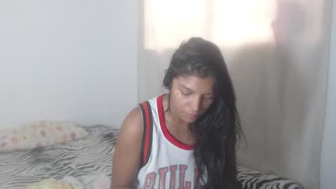Snapshot of latin_meg chatting on 07/22/26, 02:53 M E G A N online show from 07/22/26, 02:53