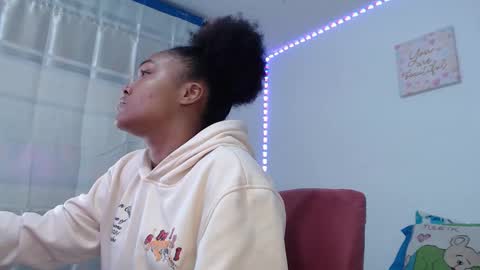 karen online show from 11/19/25, 02:11