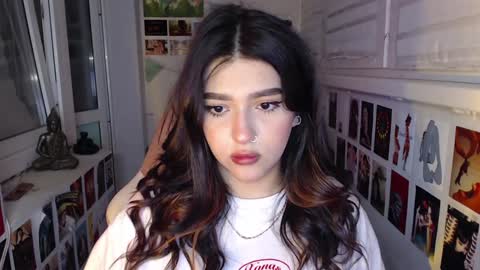 Snapshot of latina_mia chatting on 01/06/25, 10:15 miiiiiiaaaa online show from 01/06/25, 10:15