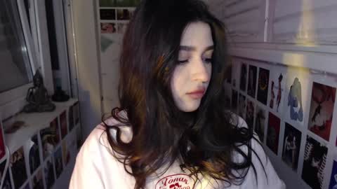 Snapshot of latina_mia chatting on 01/07/25, 03:46 miiiiiiaaaa online show from 01/07/25, 03:46