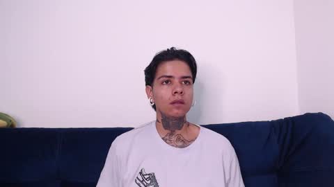 Alex online show from 12/03/24, 03:44