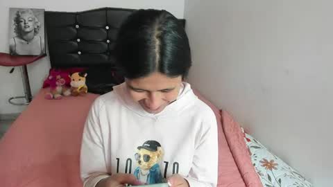 Luna  online show from 04/16/26, 02:29