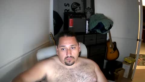 Snapshot of latinbb3030 chatting on 07/27/26, 05:58 LatinoBB online show from 07/27/26, 05:58