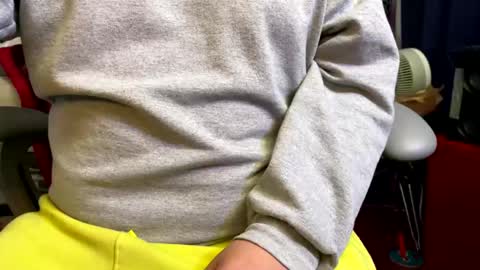 Snapshot of latinboy3232 chatting on 01/03/25, 03:16 latinboy3232 online show from 01/03/25, 03:16