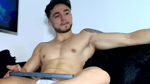 LatinBoyVIP  Colombian online show from 05/28/26, 02:31