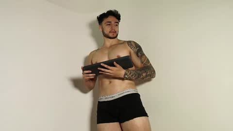 LatinBoyVIP  Colombian online show from 07/17/26, 03:50
