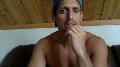 Snapshot of latinbrown_sugar chatting on 07/10/26, 10:40 Latinbrown sugar online show from 07/10/26, 10:40