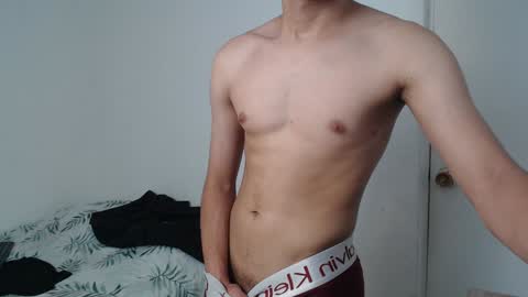 Snapshot of latinbunny7779 chatting on 01/09/25, 03:34 camilo online show from 01/09/25, 03:34
