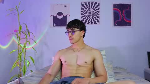 Logan online show from 09/27/25, 12:15