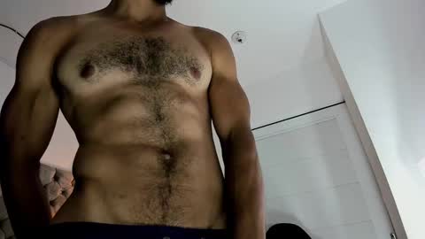 Snapshot of latinhotboys1 chatting on 12/16/24, 05:49 Zeus online show from 12/16/24, 05:49