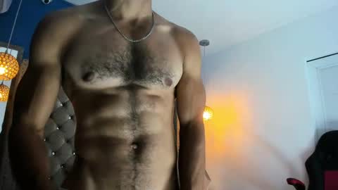 Snapshot of latinhotboys1 chatting on 01/18/25, 07:38 Zeus online show from 01/18/25, 07:38
