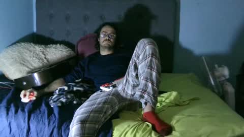 latinincognito online show from 01/05/25, 09:48