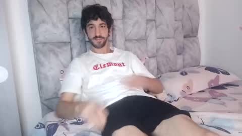 latinlustandfrenchkiss online show from 05/14/26, 02:57