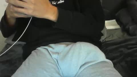 latinman7945 online show from 02/11/26, 07:57