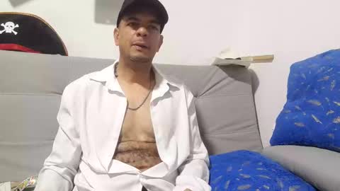 latinmartin254 online show from 11/02/25, 04:15