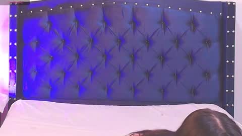 latinnangel online show from 11/01/25, 07:05