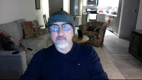 Snapshot of latinnous chatting on 12/28/24, 11:59 QS - INDEPENDENT MODEL online show from 12/28/24, 11:59