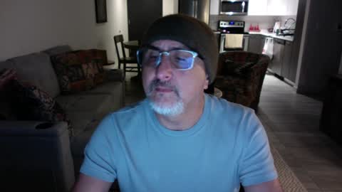 Snapshot of latinnous chatting on 01/29/25, 05:19 QS - INDEPENDENT MODEL online show from 01/29/25, 05:19