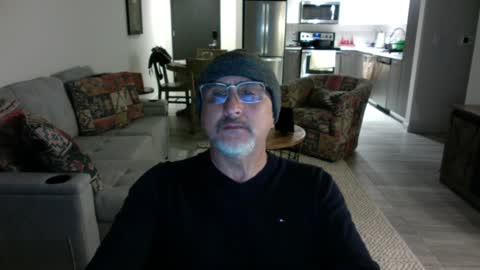 Snapshot of latinnous chatting on 02/09/25, 01:44 QS - INDEPENDENT MODEL online show from 02/09/25, 01:44