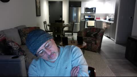 Snapshot of latinnous chatting on 02/18/25, 02:16 QS - INDEPENDENT MODEL online show from 02/18/25, 02:16