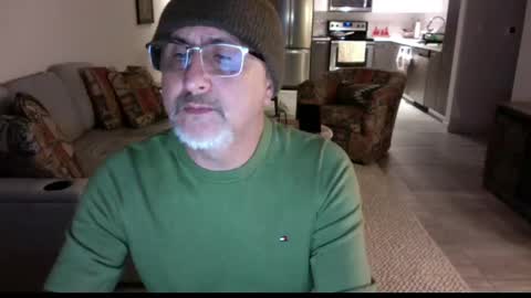 Snapshot of latinnous chatting on 02/27/25, 02:10 QS - INDEPENDENT MODEL online show from 02/27/25, 02:10