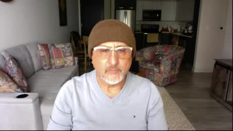 Snapshot of latinnous chatting on 03/04/25, 05:13 QS - INDEPENDENT MODEL online show from 03/04/25, 05:13