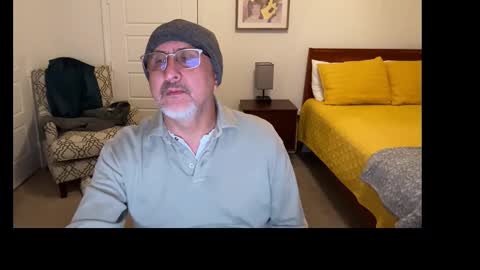 Snapshot of latinnous chatting on 12/05/25, 04:43 QS - INDEPENDENT MODEL online show from 12/05/25, 04:43