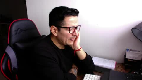 latino8484 online show from 05/15/26, 08:32