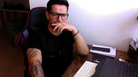 latino8484 online show from 07/16/26, 09:48