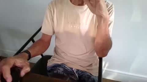 Snapshot of latinobra chatting on 04/07/26, 10:26 latinobra online show from 04/07/26, 10:26