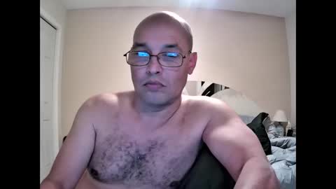 Snapshot of latinoinfla chatting on 12/23/24, 01:08 latinoinfla online show from 12/23/24, 01:08