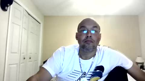 Snapshot of latinoinfla chatting on 10/05/25, 07:56 latinoinfla online show from 10/05/25, 07:56