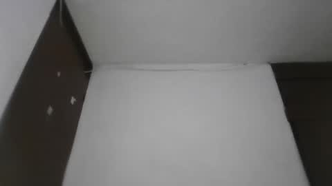 Snapshot of latinrayf chatting on 10/26/25, 02:50 latinrayf online show from 10/26/25, 02:50