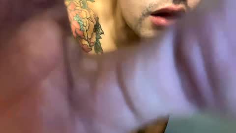 latinweekend online show from 09/14/25, 09:25