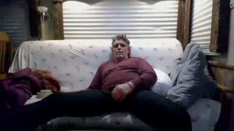 latniter online show from 01/26/25, 10:12