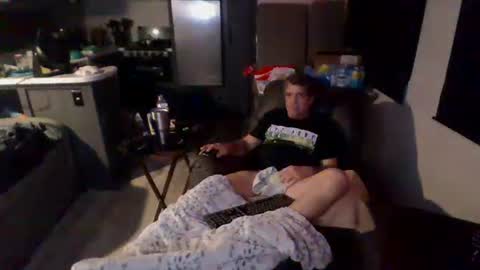 latniter online show from 01/28/25, 12:11